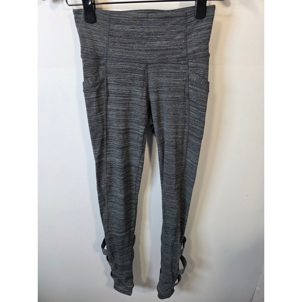 Athleta Womens XS Gray Space Dye Salutation Lattice Strappy Pocket Leggings